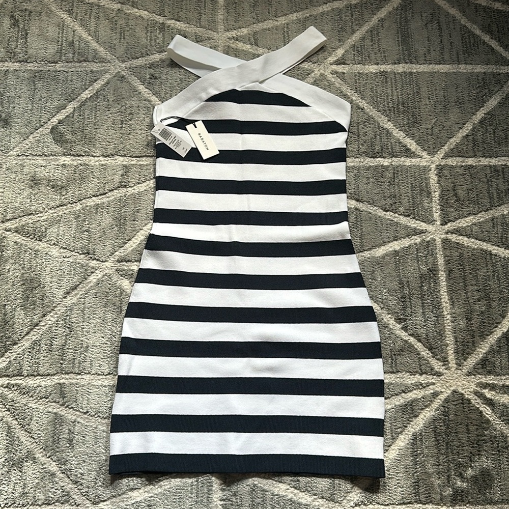 BNWT Aritzia Dress sz Large